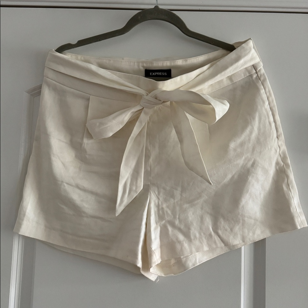 EXPRESS Midi High Rise Linen Women’s Shorts - Picture 7 of 7